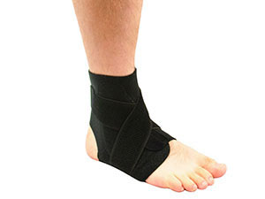 HTC-320225Ankle Support: Neoprene Ankle Support