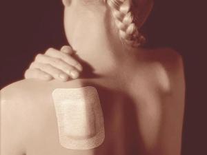 Адгезивные повязки для лечения ран